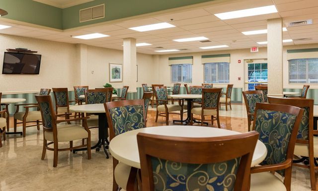 Dining room seating